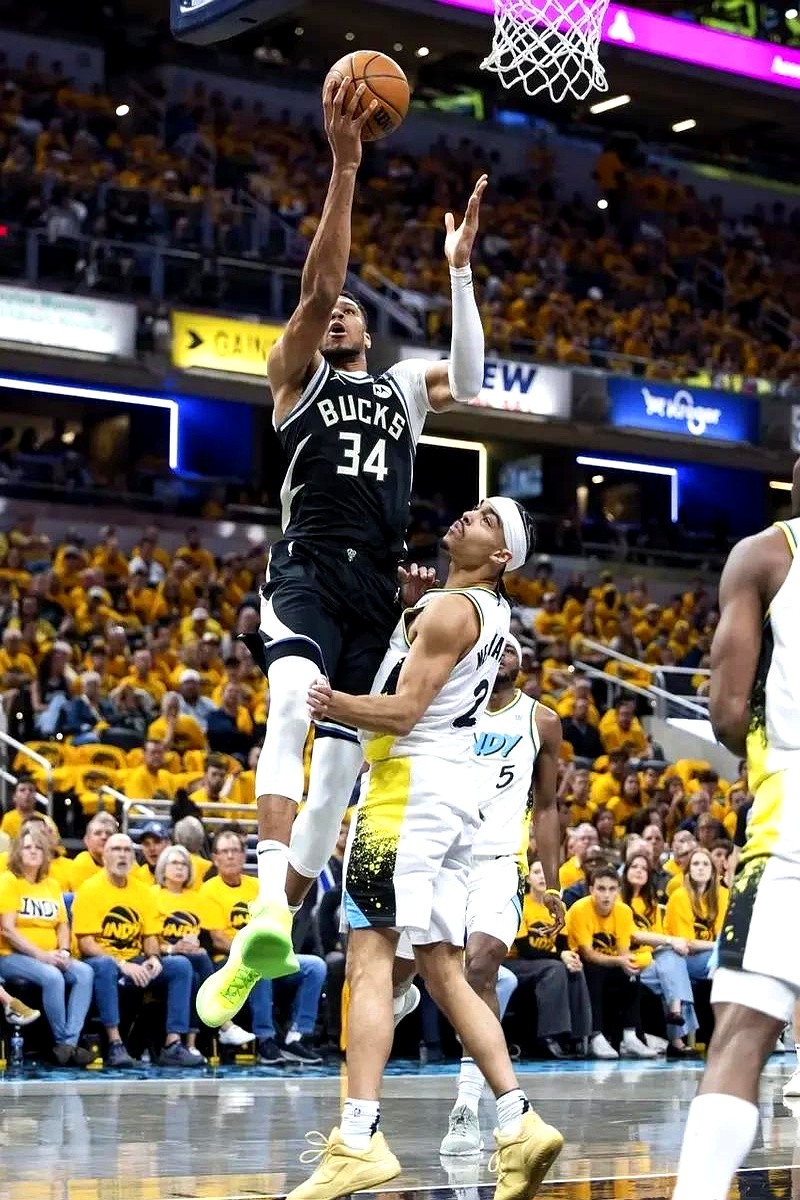 关于字母哥连续七场比赛得分超过反败为胜，快船不断突破！的信息九游体育